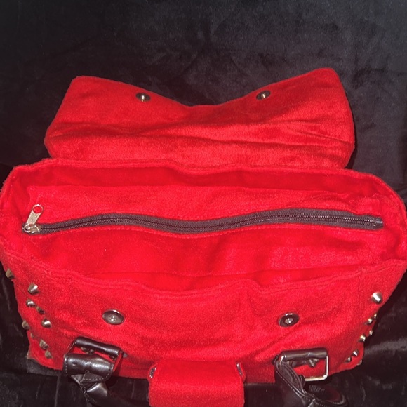 Vintage Lux de Ville Red velvet like Studded Weekender - Picture 13 of 17